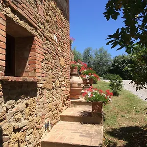 Alloggio per agriturismo Il Sasso, Montepulciano Stazione